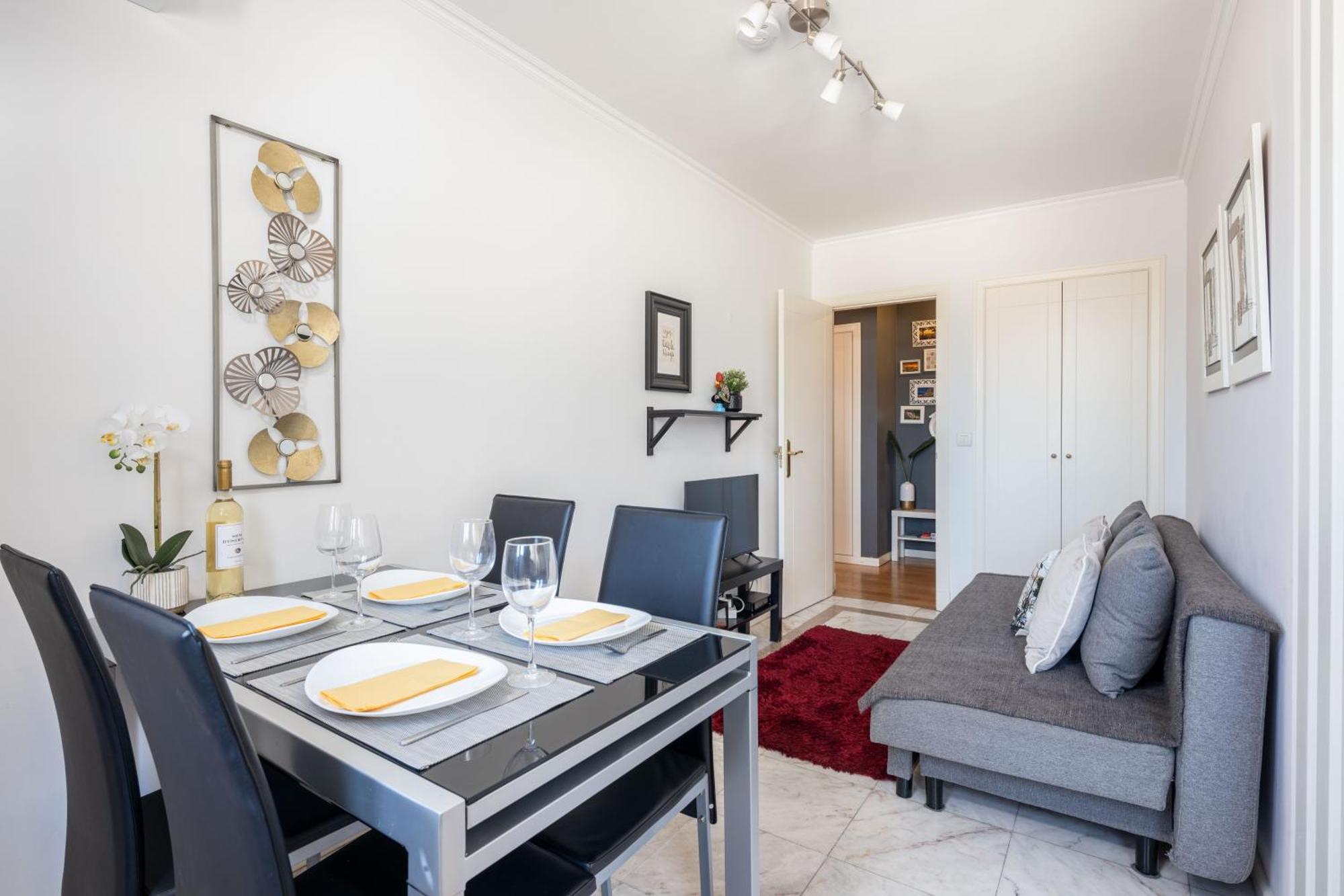 Apartment Relax Pool - Free Parking Garage *